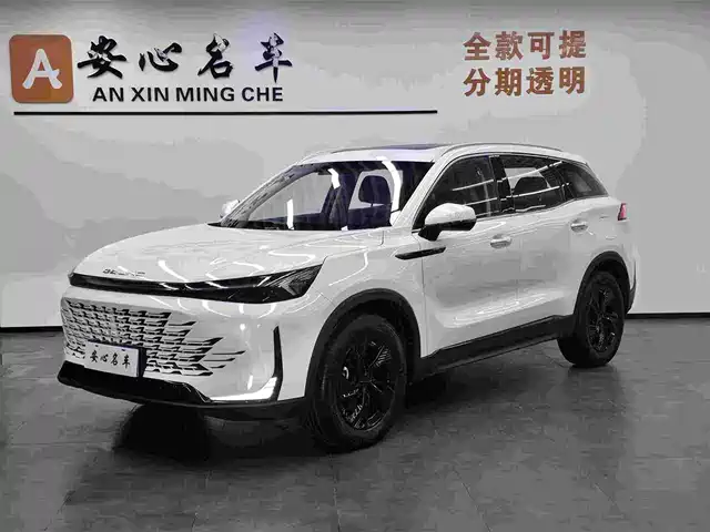 BAIC Beijing X7