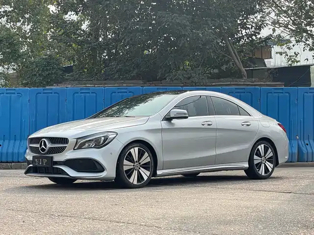 Mercedes-Benz Mercedes-Benz CLA (Import)