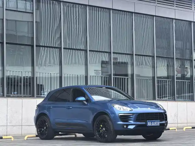 Porsche Macan 2016