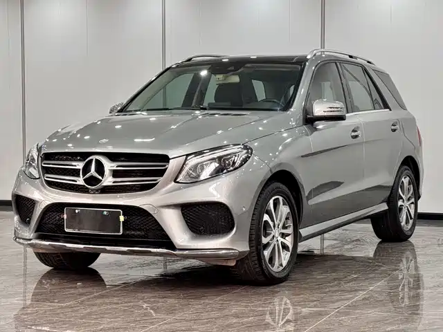 Mercedes-Benz Mercedes-Benz GLE 2016