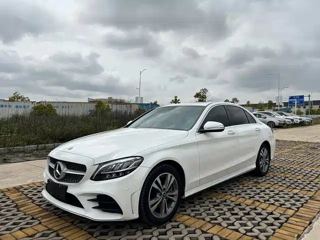 Mercedes-Benz Mercedes-Benz C-Class 2020