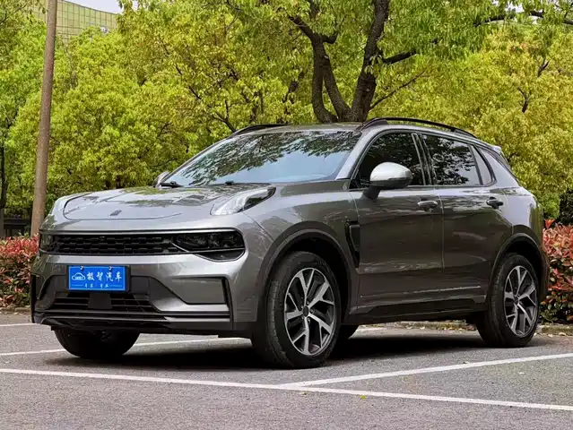 Lynk & Co Lynk & Co 01 EM-P 2022