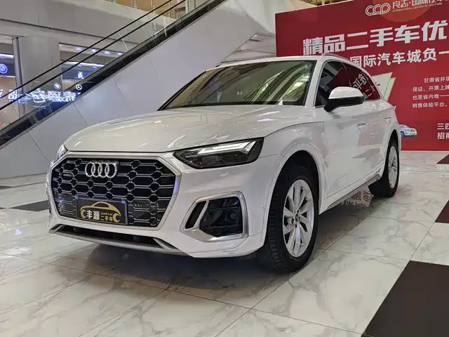 Audi Audi Q5L 2022