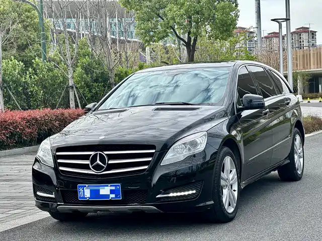 Mercedes-Benz Mercedes-Benz R-Class 2017