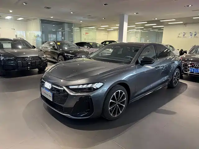 Audi Audi A5L 2025
