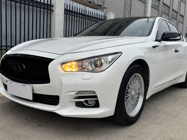 Infiniti Infiniti Q50 2016