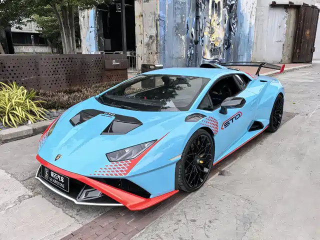 Lamborghini Huracán 2022