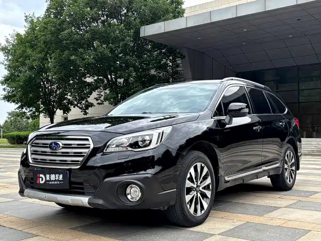 Subaru Outback 2015