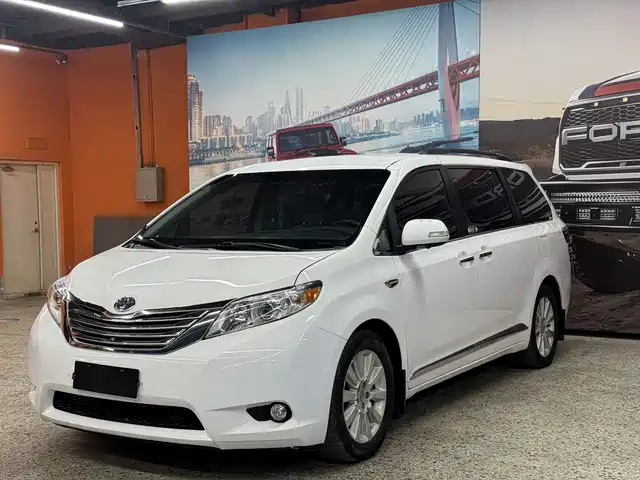 Toyota Toyota Sienna 2016