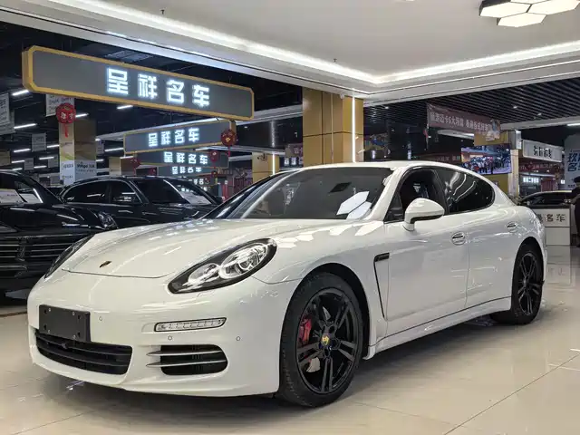 Porsche Panamera 2016