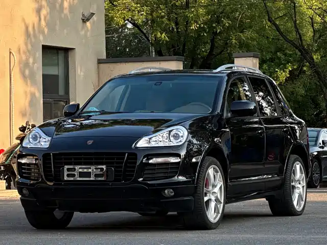 Porsche Cayenne 2010