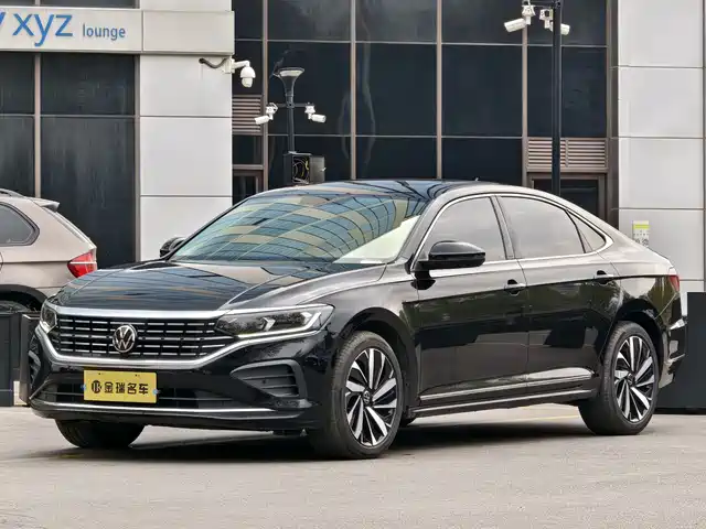 Volkswagen Passat 2024