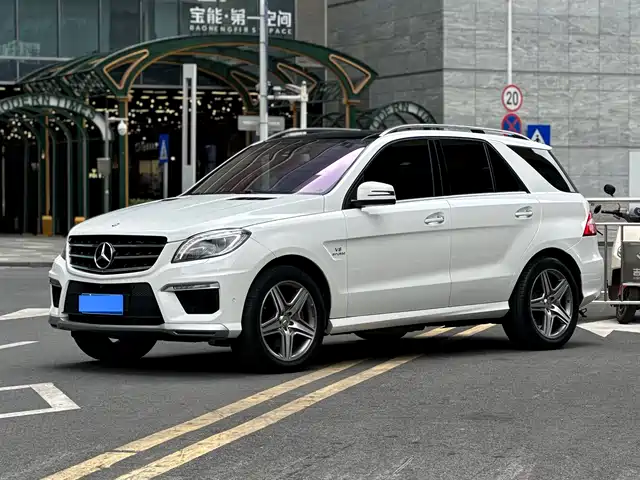 Mercedes-Benz Mercedes-Benz M-Class AMG