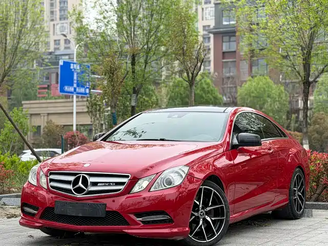 Mercedes-Benz Mercedes-Benz E-Class (Import) 2013