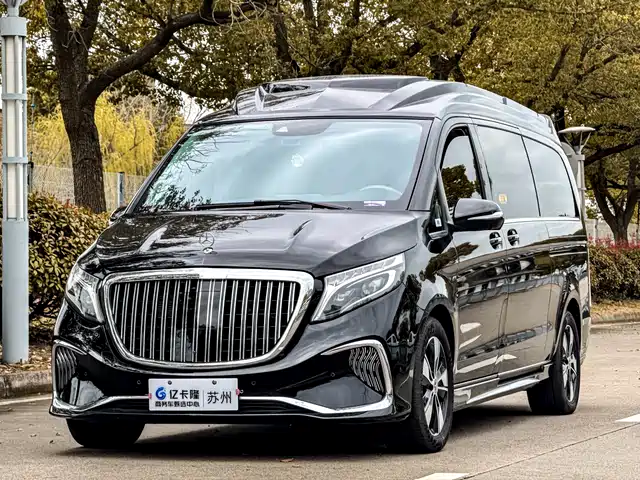 Mercedes-Benz Mercedes-Benz V-Class 2023