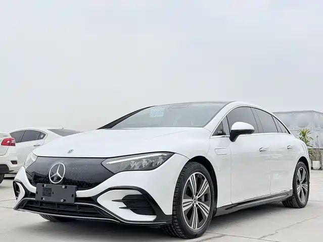Mercedes-Benz Mercedes-Benz EQE 2023