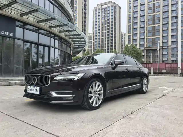 Volvo Volvo S90