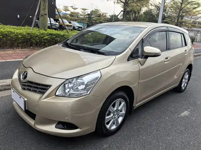 Toyota E'Z 2014