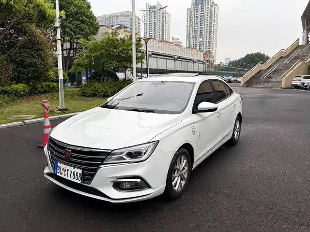 Roewe Roewe i5 2020
