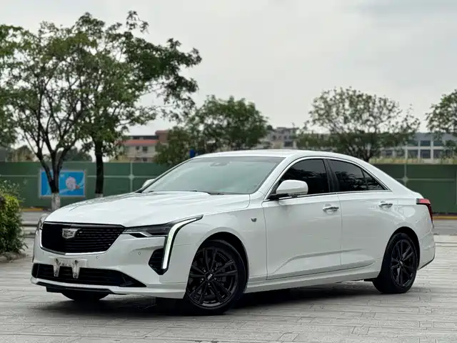 Cadillac Cadillac CT4 2021