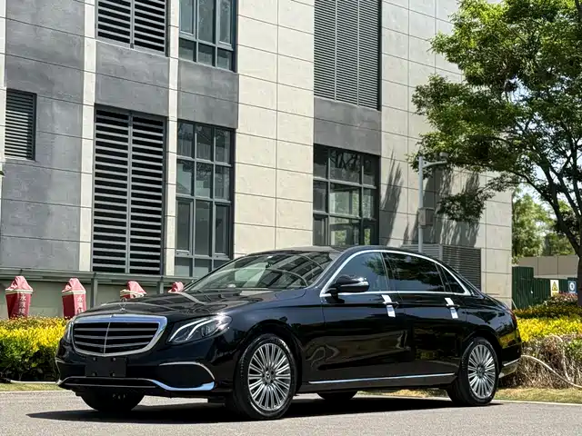 Mercedes-Benz Mercedes-Benz E-Class 2020