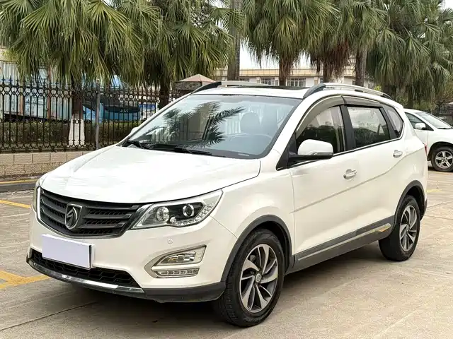 Baojun Baojun 560 2016