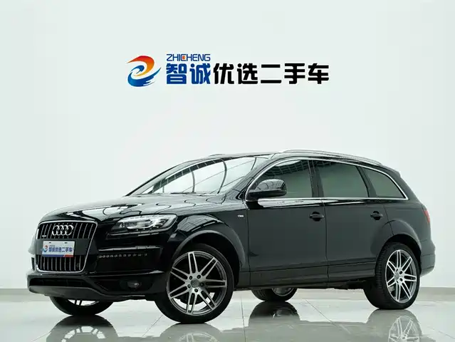 Audi Audi Q7 2011