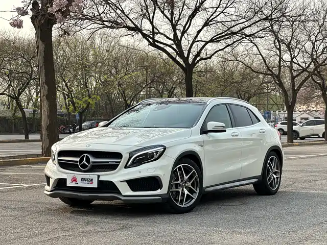 Mercedes-Benz Mercedes-Benz GLA AMG