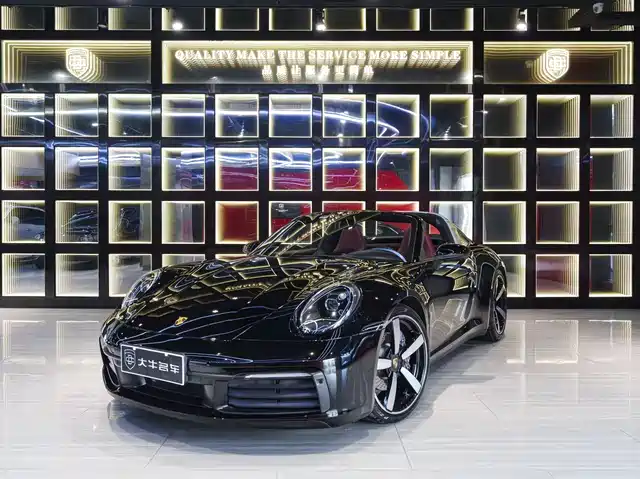 Porsche Porsche 911 2022