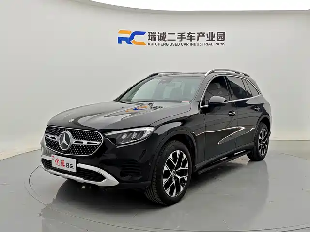 Mercedes-Benz Mercedes-Benz GLC 2023