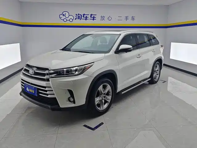 Toyota Highlander 2020