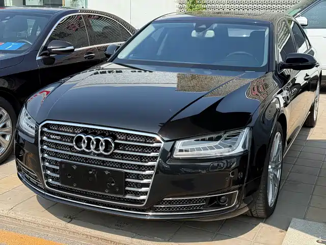 Audi Audi A8