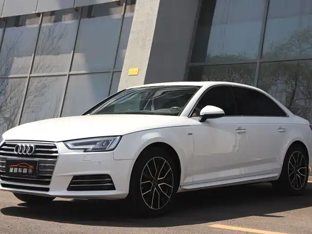 Audi Audi A4L 2017