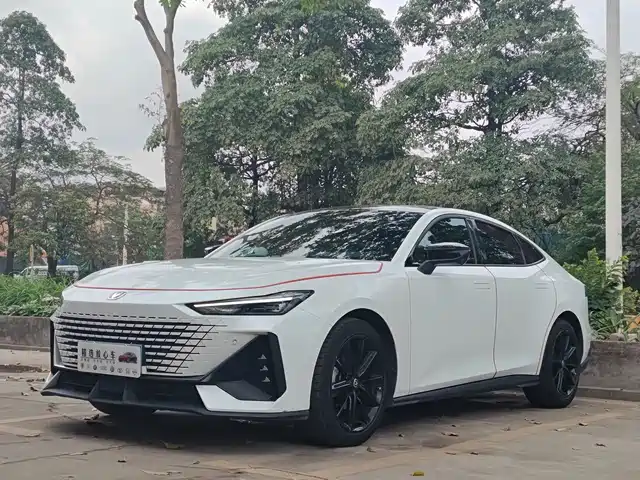 Changan Changan UNI-V 2023