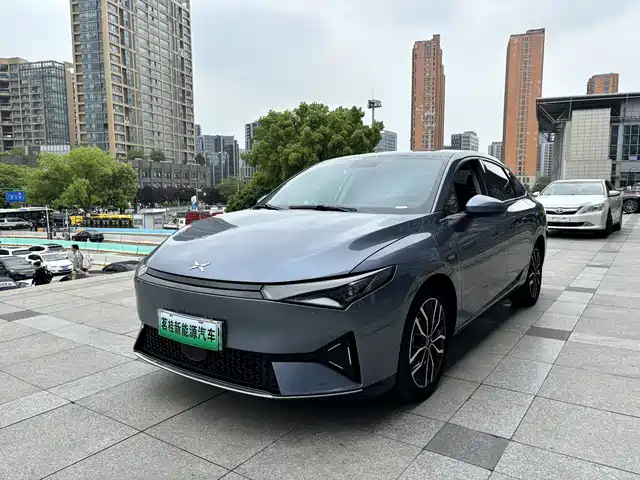 XPeng XPeng P5 2022