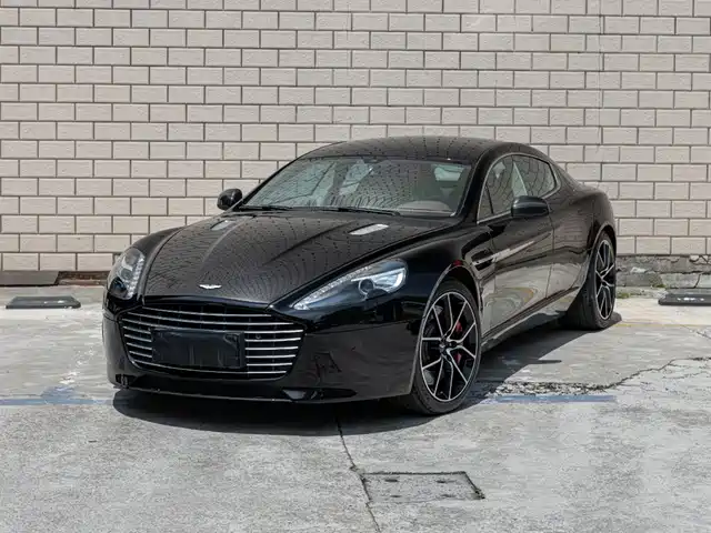 Aston Martin Rapide 2019