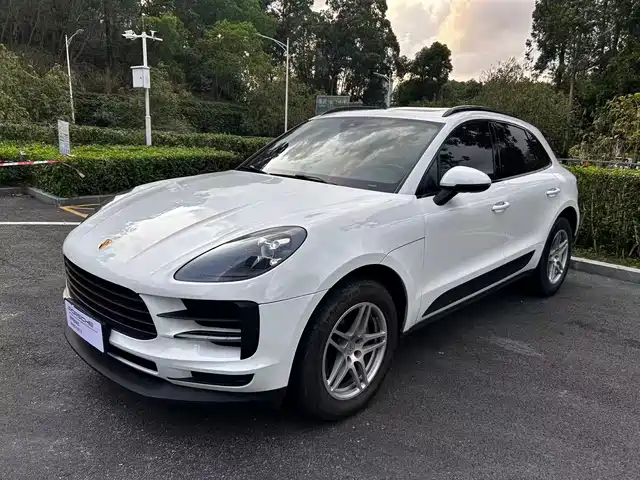 Porsche Macan 2020