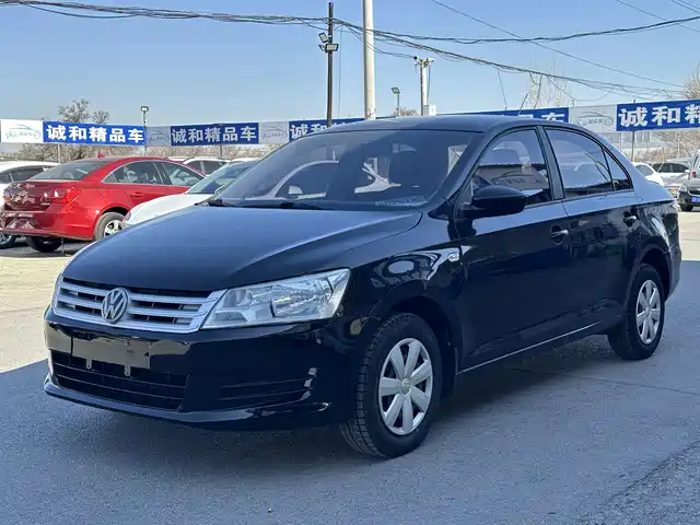 Volkswagen Santana 2014