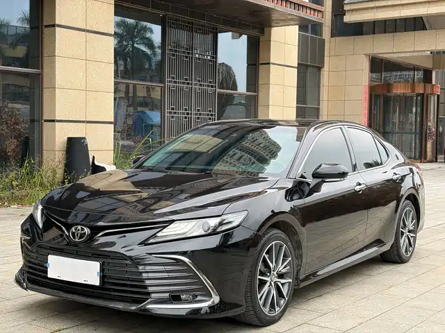 Toyota Camry 2022