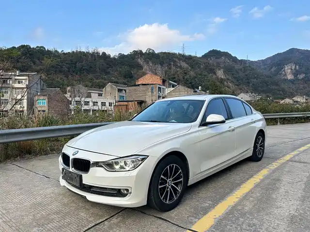 BMW BMW 3 Series 2013