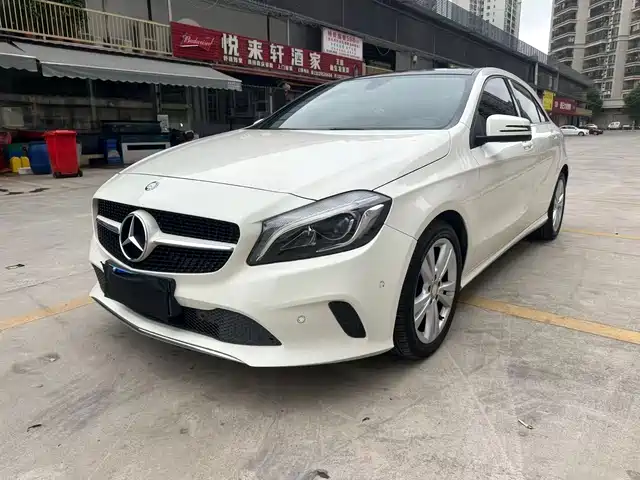 Mercedes-Benz Mercedes-Benz A-Class (Import) 2016