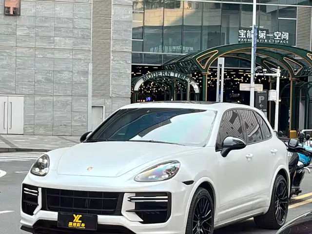 Porsche Cayenne 2013
