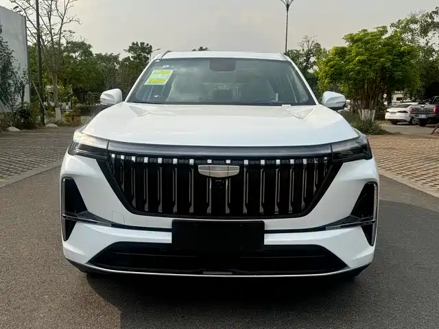 Geely Boyue L 2026