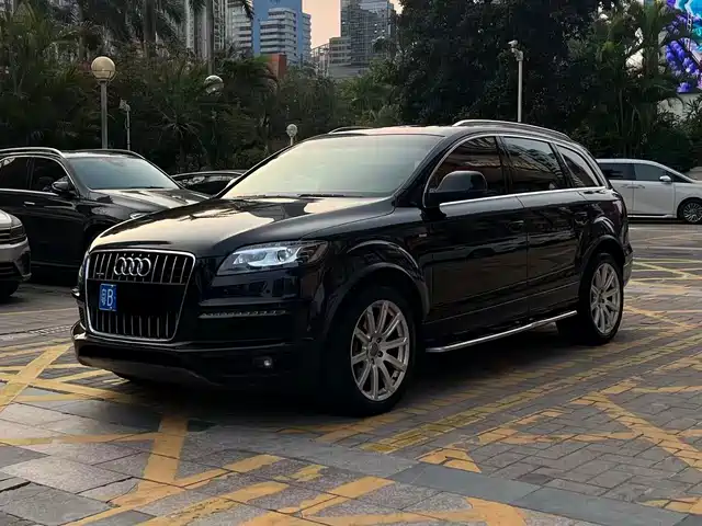 Audi Audi Q7