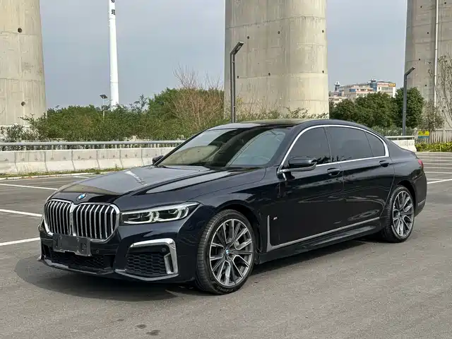 BMW BMW 7 Series 2021