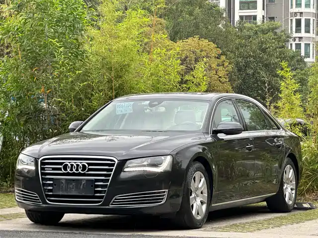 Audi Audi A8 2014