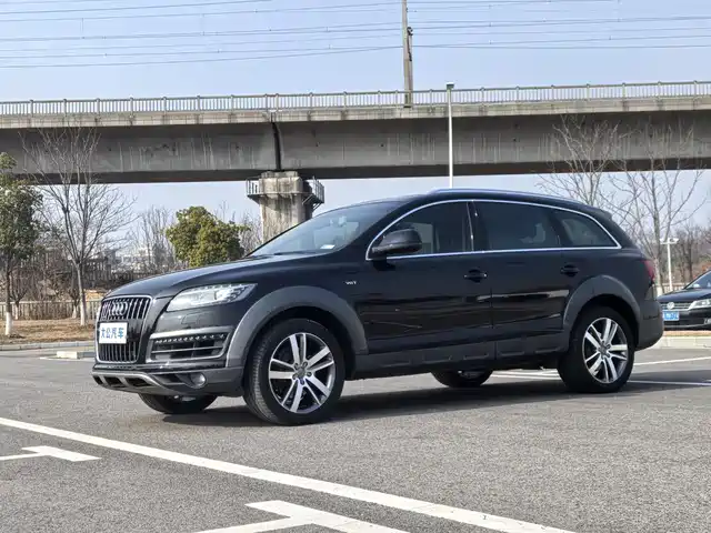 Audi Audi Q7 2015