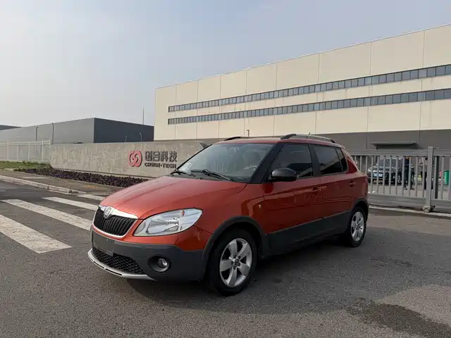 Škoda Fabia 2014
