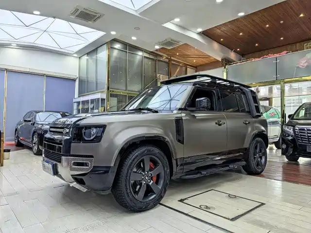 Land Rover Land Rover Defender 2023