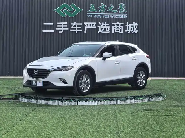 Mazda Mazda CX-4 2017